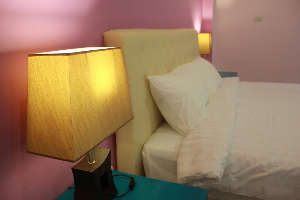 Don Mueang Airport Modern Bangkok Aparthotel Екстериор снимка